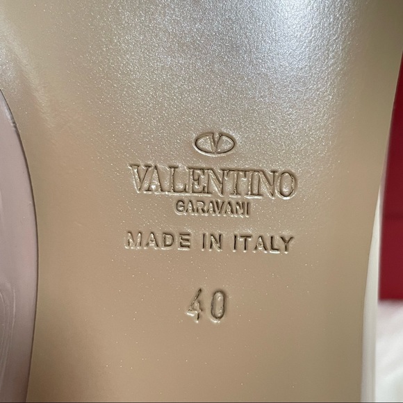 Valentino Garavani Patent Rockstud Pointed Toe Ballerina Flat size 40 - Picture 2 of 12